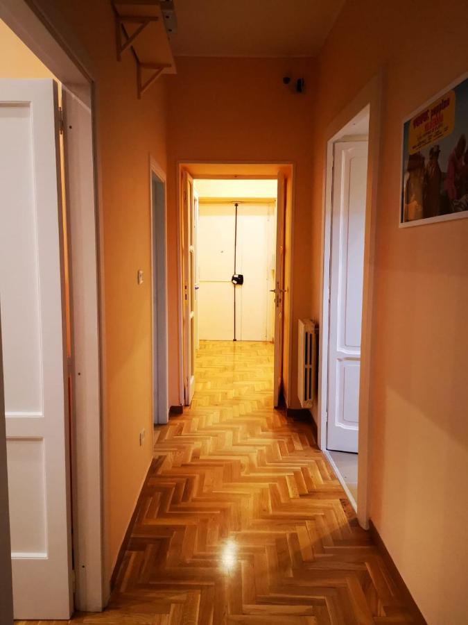 Casa Cupiello Via Chiaia - Casa Vacanze Ad Uso Esclusivo Неаполь Экстерьер фото