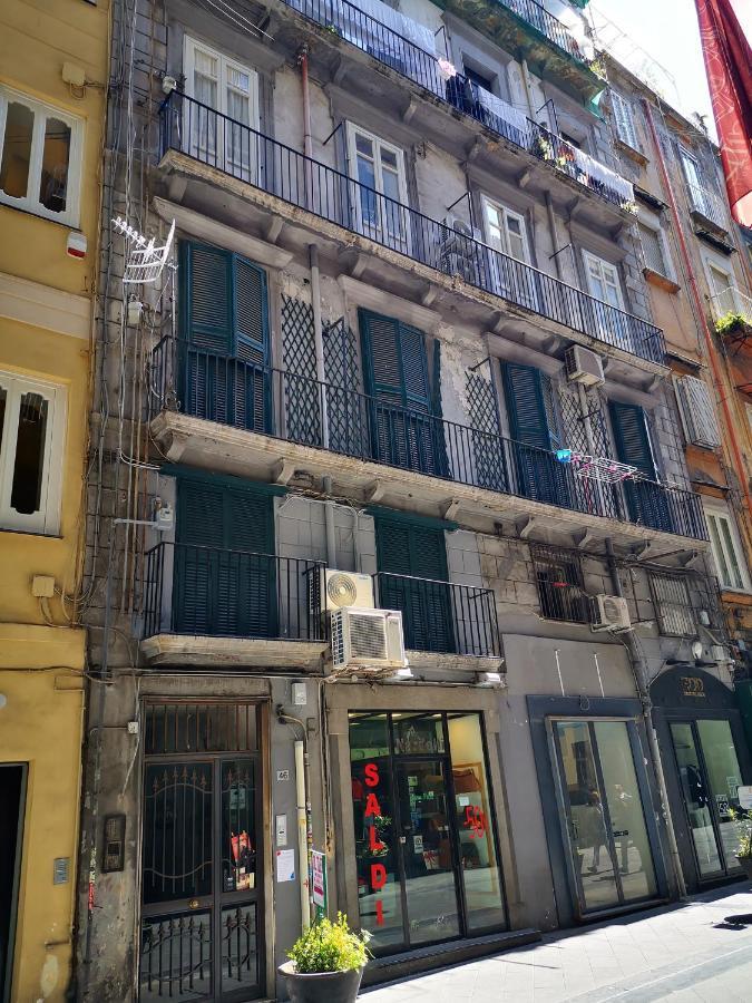 Casa Cupiello Via Chiaia - Casa Vacanze Ad Uso Esclusivo Неаполь Экстерьер фото
